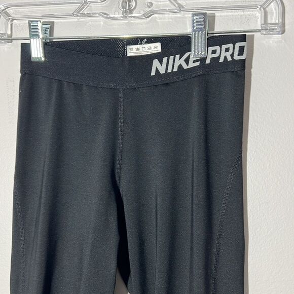 Nike Pro Black Capri Active Leggings Women's XS - Picture 4 of 8